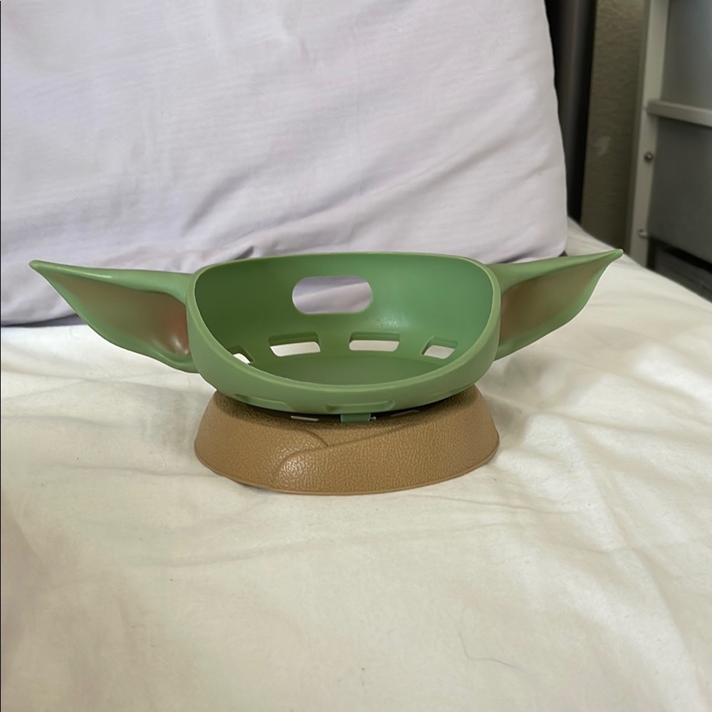 Green and Tan Portable Echo Dot Holder